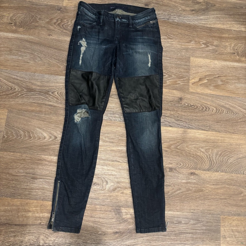 Guess Moto Skinny Jeans – Size 27 – Faux Leather Patches & Distressed Details
